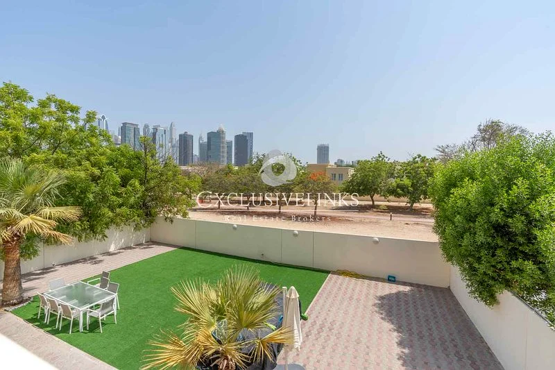 5 BR | Single Row | Large Garden | Vacant Soon63612102084867111