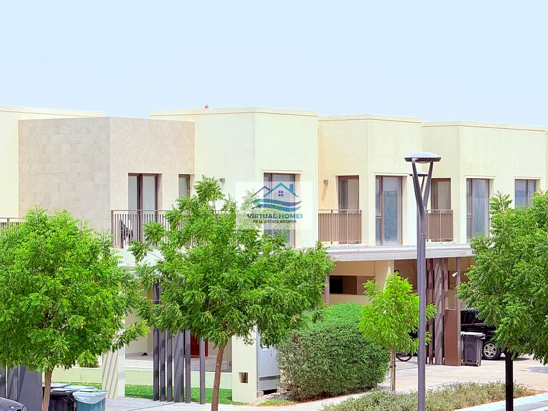 فيلا من 4 غرف نوم مع غرفة خادمة | باركسايد63805884481155111