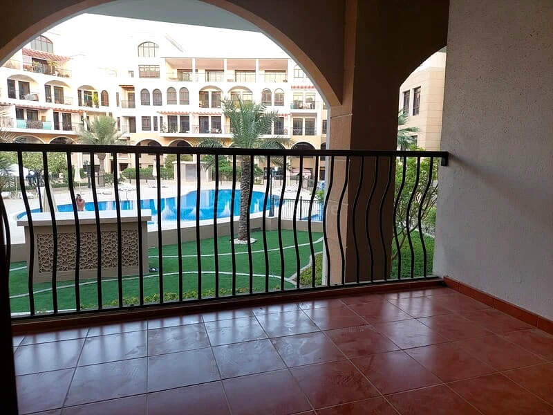 1BHK Pool View | Spacious | Close to Circle Mall63787086725635110