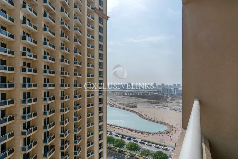 Studio | Tenanted Unit | With Parking64031805299075111