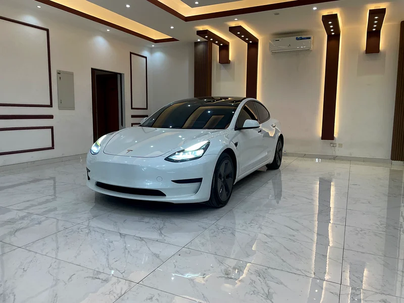 Tesla model 3 - 2022 GCC63612058946817112