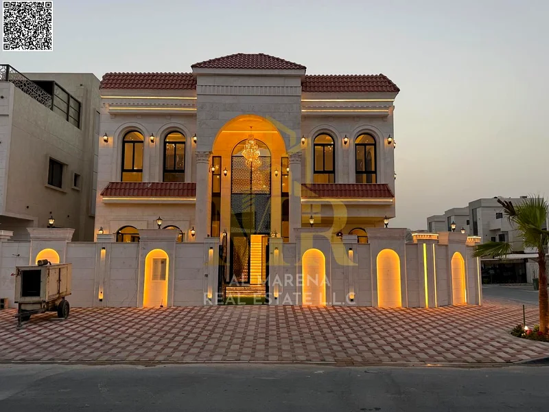 A villa directly from the owner, with personal finishing, on a main street, close to all services. Freehold for all nationalities and without a down p63907144265091112