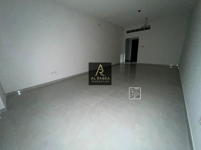 شقة من ثلاث غرف نوم مع غرفة خادمة، بإطلالة على البحر، الكورنيش63811389163523112