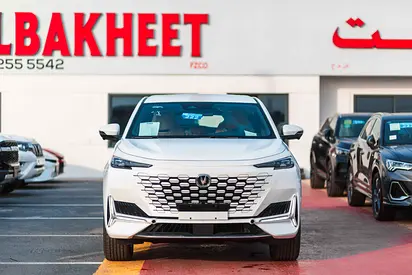 CHANGAN UNI-K 2025 – 2.0L Turbo, AWD, Petrol ( White ) FOR EXPORT ONLY