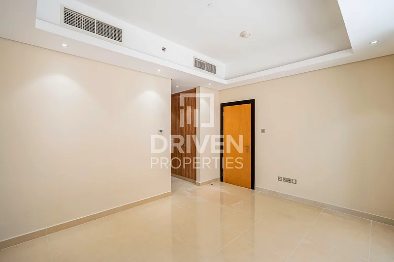 Huge Terrace | Multiple Cheque | Spacious Layout63782222700546114