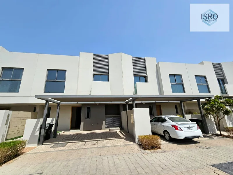 Al zahia gated Community luxury villa close to al Zahia city center mall63654749593603110