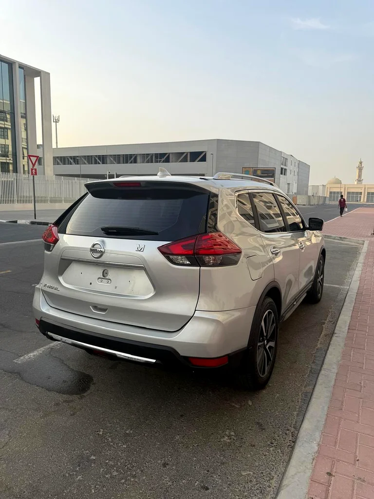 Nissan X-Trail SL 4WD 2021 Gcc Specs Full Option 7 Seater63612796779521111