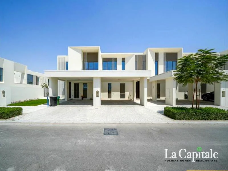 جديد بالكامل | موقع متميز | حديقة صغيرة63947307239041110