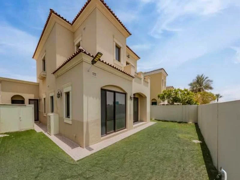 AMAZING VILLA! || Family Community || Vacant63727208349058110