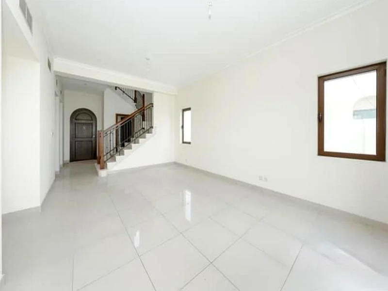 AMAZING VILLA! || Family Community || Vacant63727208349058112