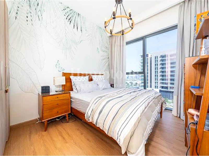 Fully Furnished | Upgraded | Park Views64043893459073114