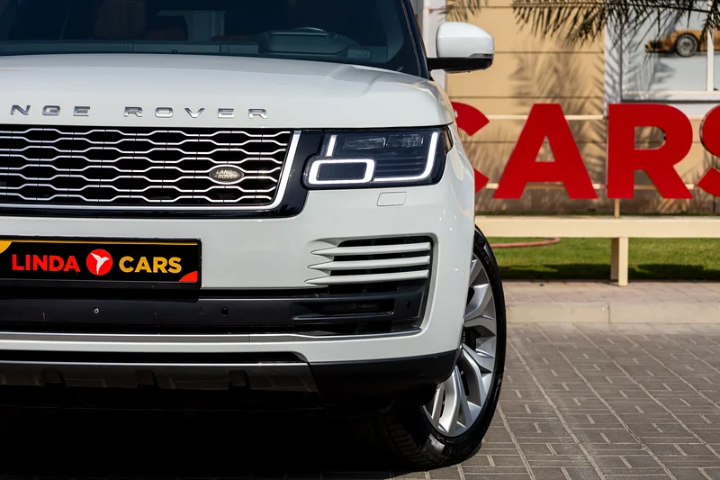Range Rover Vogue SE Supercharged 2018 GCC | Warranty | Service Contract63612090094466112