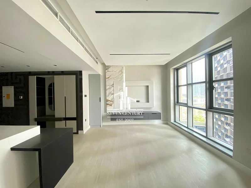 Full Burj Khalifa view | Upgraded | High Floor63770141017345111