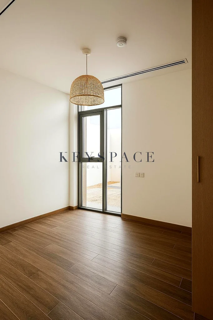4BR + MAIDS ROOM l NEGOTIABLE l FAMILY-FRIENDLY COMMUNITY63612102319746114