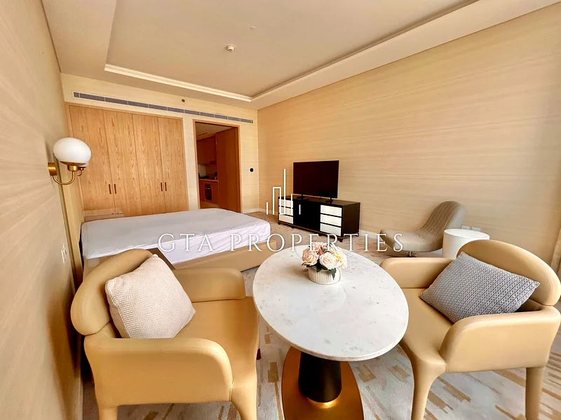 UNBEATABLE VIEWS | FULLY FURNISHED | VACANT63753055904386114