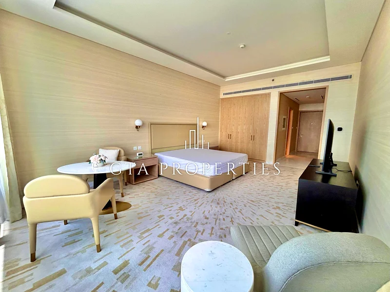 UNBEATABLE VIEWS | FULLY FURNISHED | VACANT63753055904386112