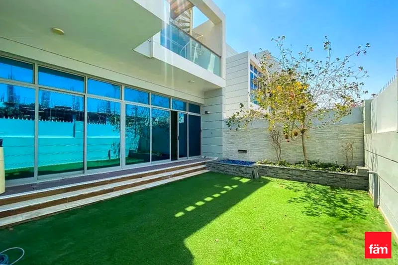 Closed Kitchen | Close to School and Park | Vacant63763486817795110