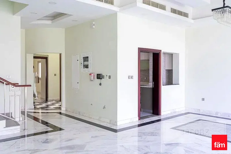 Closed Kitchen | Close to School and Park | Vacant63763486817795114