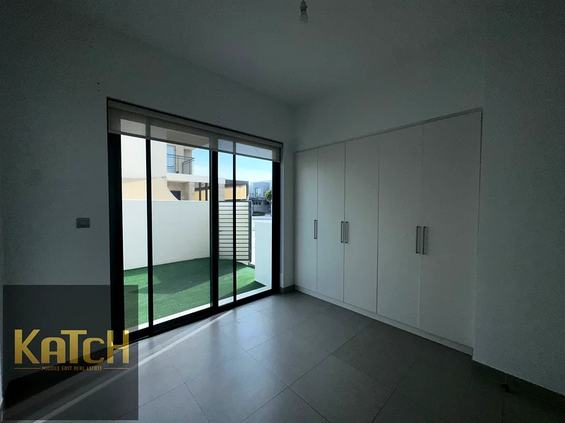 فيلا فسيحة مكونة من 4 غرف نوم للإيجار في كاميليا 2 - أريبيان رانشيس 2، دبي63727208119553113