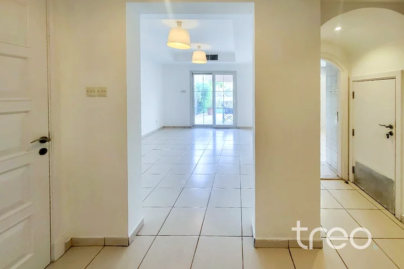 |Type 4M  Villa | Lake view | Springs 8 |63728817634946112