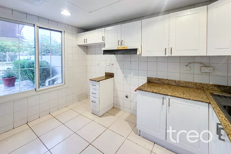|Type 4M  Villa | Lake view | Springs 8 |63728817634946114