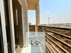 مناظر خلابة، اثنين من BHK IN مبنى جديد تماما مع شرفة متاحة