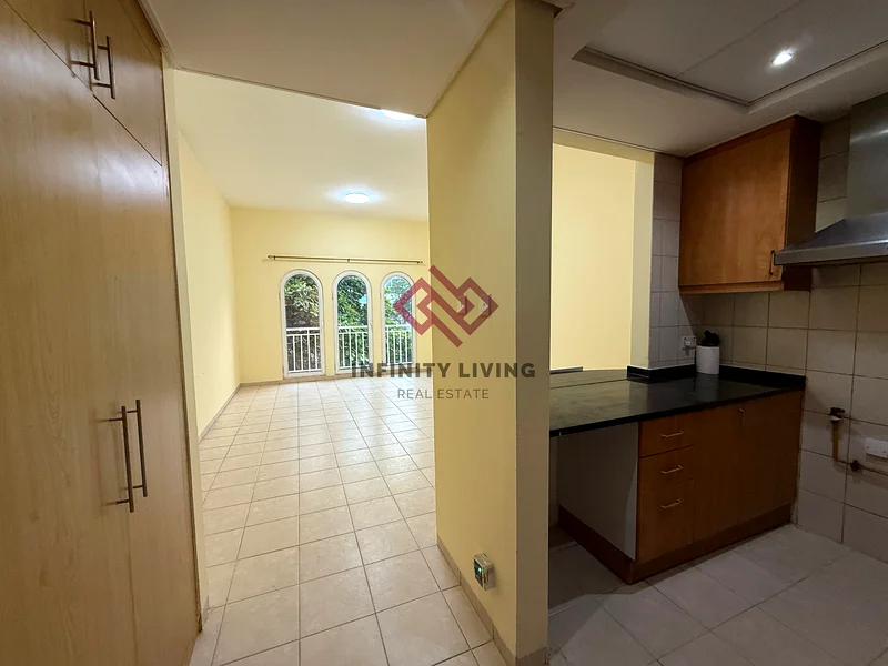 Prime Location Studio | Well-Maintained & Bright|Ready To Move63729679417987111