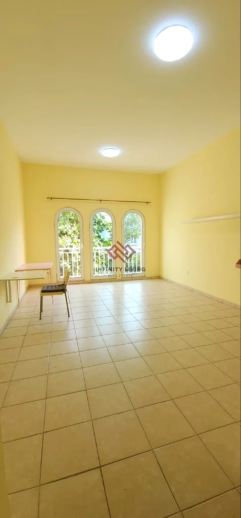 Prime Location Studio | Well-Maintained & Bright|Ready To Move63729679417987112