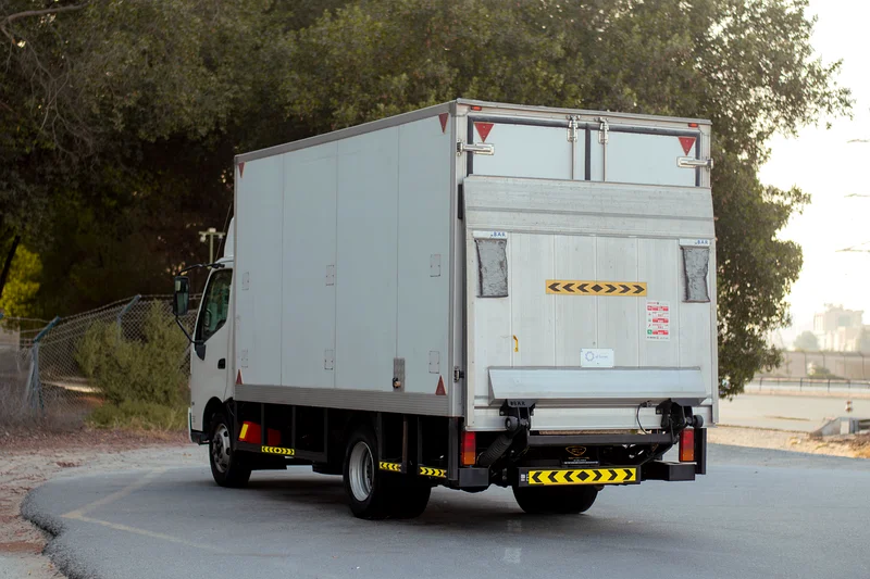 Dry-Box Rear Lift | Diesel | GCC Specs | Ref#H3125963612068519043113