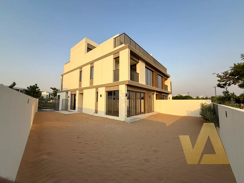 Single Row | Vacant | Lagoon facing | Open Kitchen63930042903683110