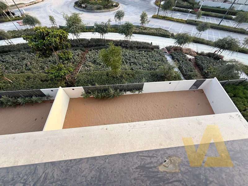 Single Row | Vacant | Lagoon facing | Open Kitchen63930042903683112