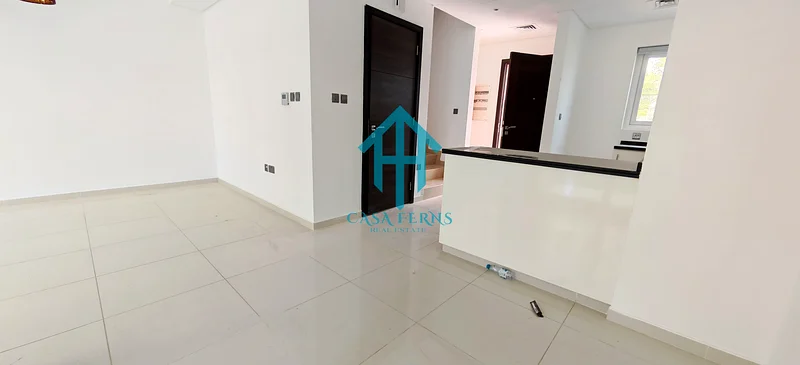 وحدة زاوية 3 غرف نوم | مطبخ مفتوح | شاغرة | صيانة جيدة63748000209665110