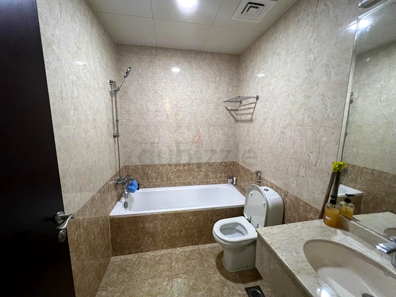 Executive bachelor flat sharing (bed space) in JVC63797699713027113