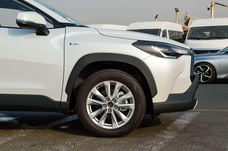 TOYOTA COROLLA CROSS HYBRID 2.0L SUV 2025 | PRICE FOR EXPORT63612447664769113