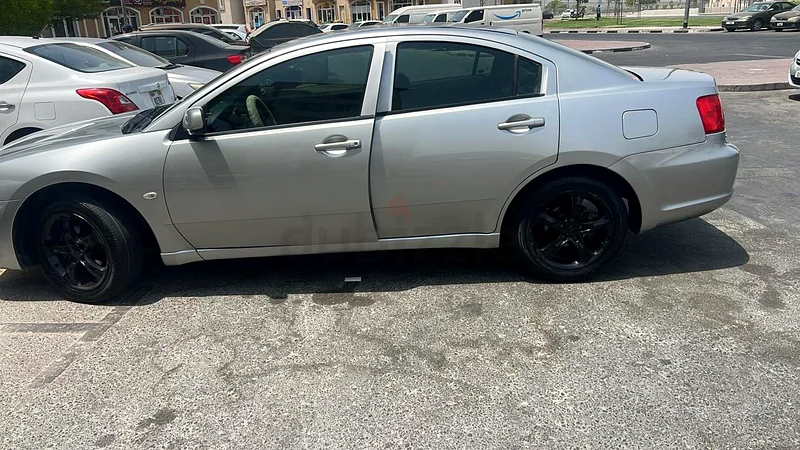 Mitsubishi Galant63612067771139110