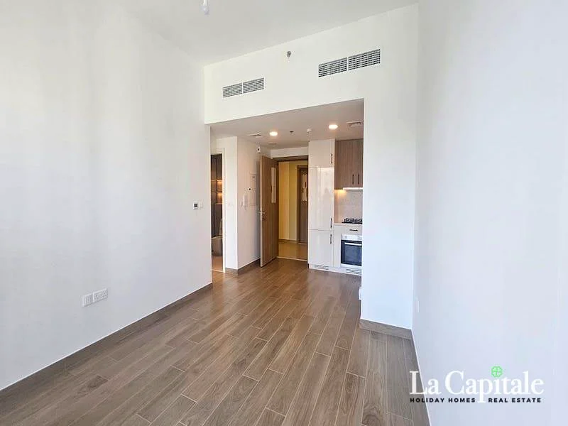 Ready to Move In | Prime Location | Pool View63736901136385111