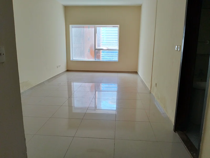 STUDIO FAMILY BUILDING DUBAI BORDER NEAR RTA F24 NEW OFFER63707133642882110