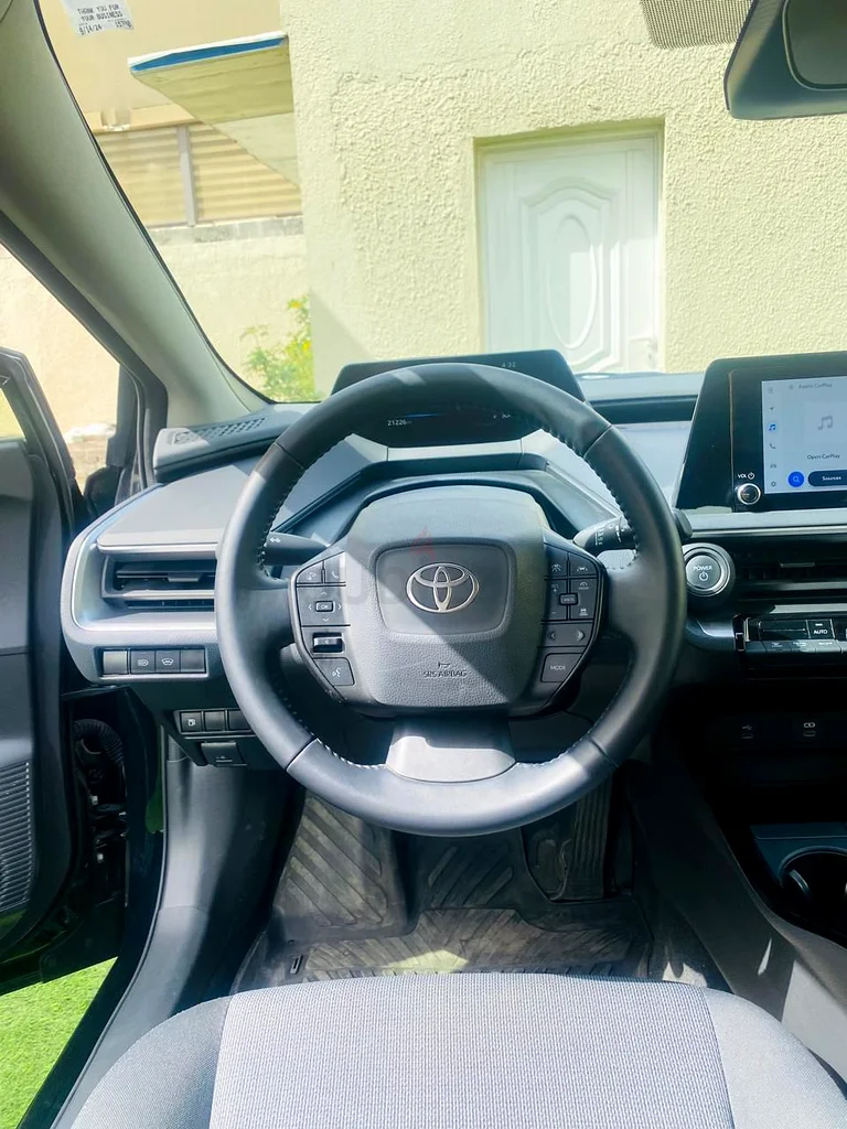Prius prime accident free 202363612446761474114
