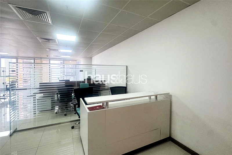 Vacant | Furnished | Prime Location63620939769219112