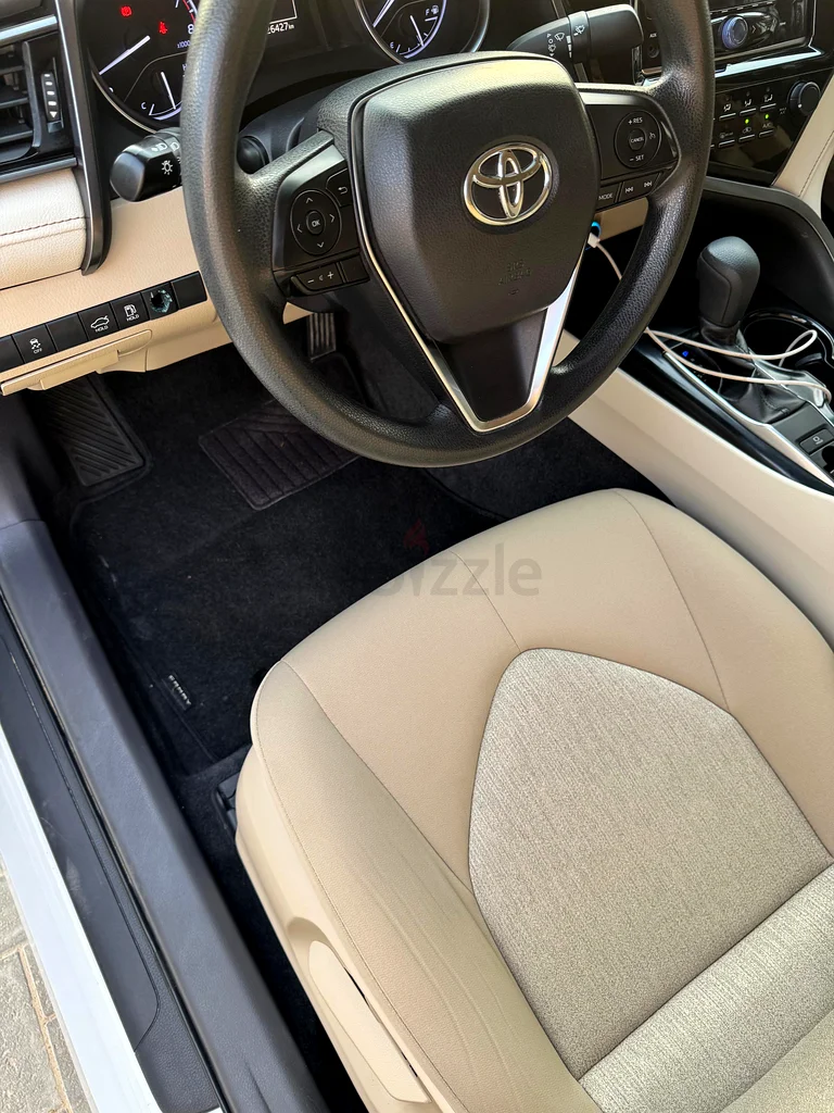Camry 2019 contact via WhatsApp63612450181506113
