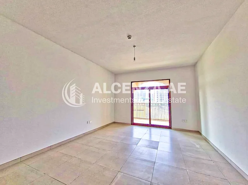أرضية منخفضة | جديدة بالكامل | جاهزة للانتقال الفوري63730615167619112