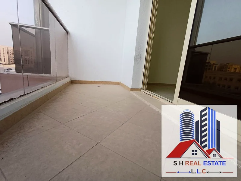GRAND OFFER CHEAPEST PRICE MODIFY BUILDING DECENT SIZE 2BHK APARTMENT WITH CLOSE KITCHEN + BALCONY + NEAR TO EXIT AND COVER PARKING ONLY IN 65K63730053351682113