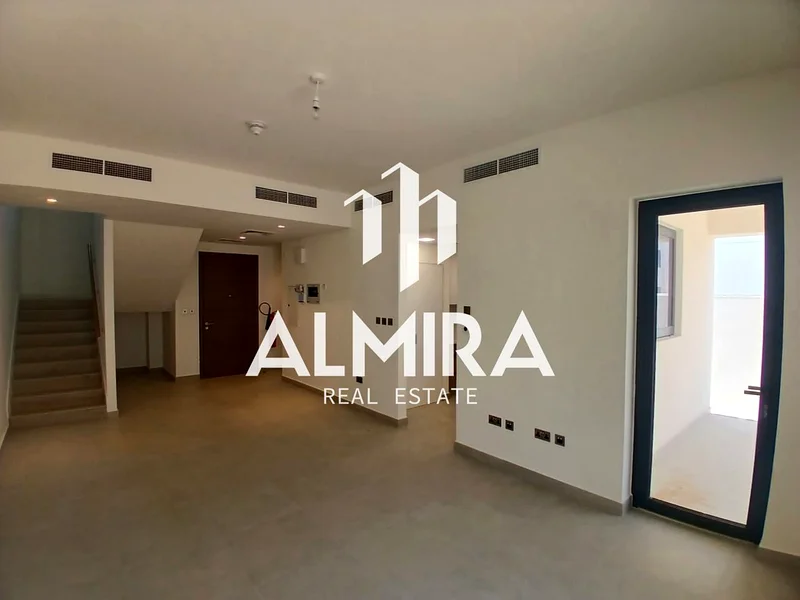 Single Row Mid | Near Park | Spacious 3BR+MR63848388358147111
