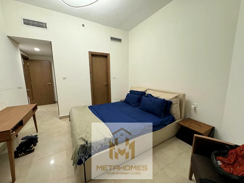 موقع متميز - تخطيط واسع - جاهز للسكن63740583337473111