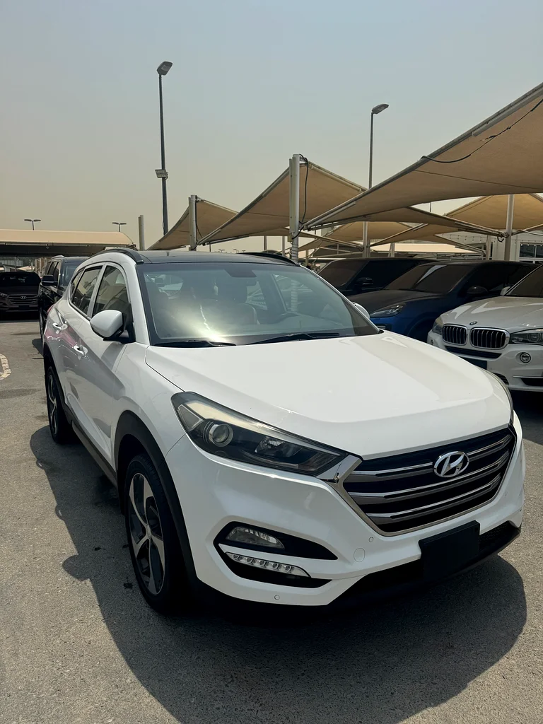HYUNDAI TUCSON 2017 MODEL GCC SPECS FULL OPINION PANORAMA FREE ACCIDENT ORIGINAL PAINT LOW MILEAGE63612086382209111