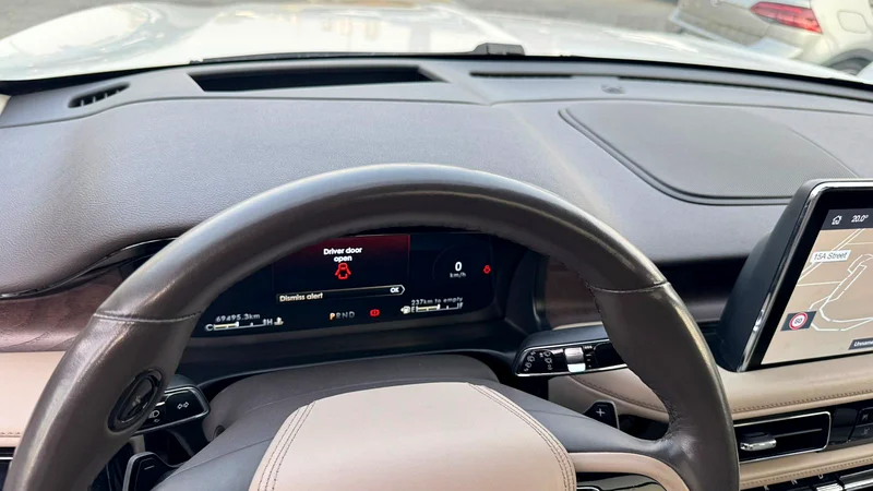 2023 Lincoln Aviator GCC Fully loaded63612057347714114