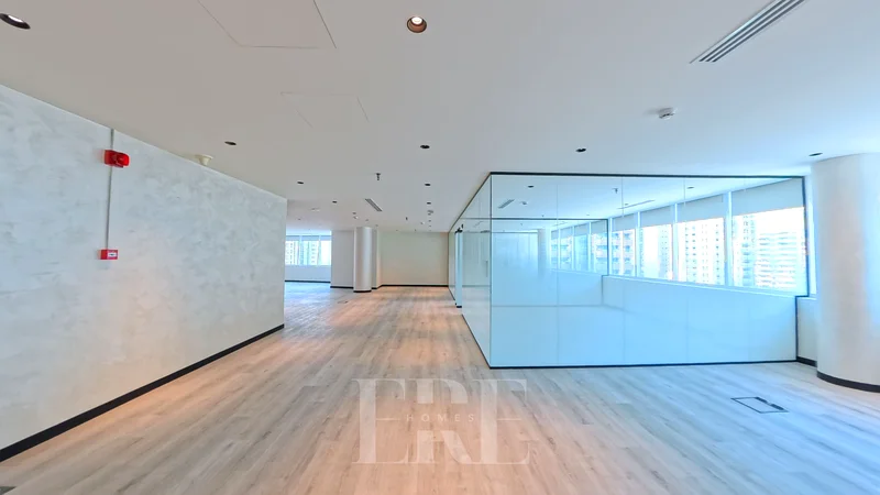Fully Renovated | Best Location | Fully Fitted63824084291843111