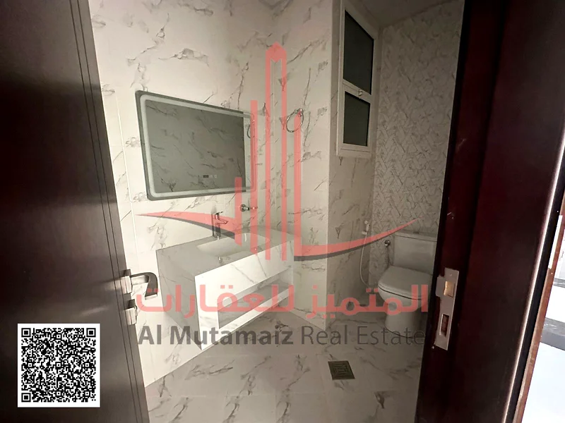 Building for sale, 2Y old,ROI can be increased 10%63865570450691114