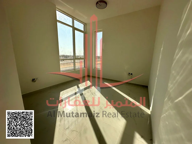 Building for sale, 2Y old,ROI can be increased 10%63865570450691112