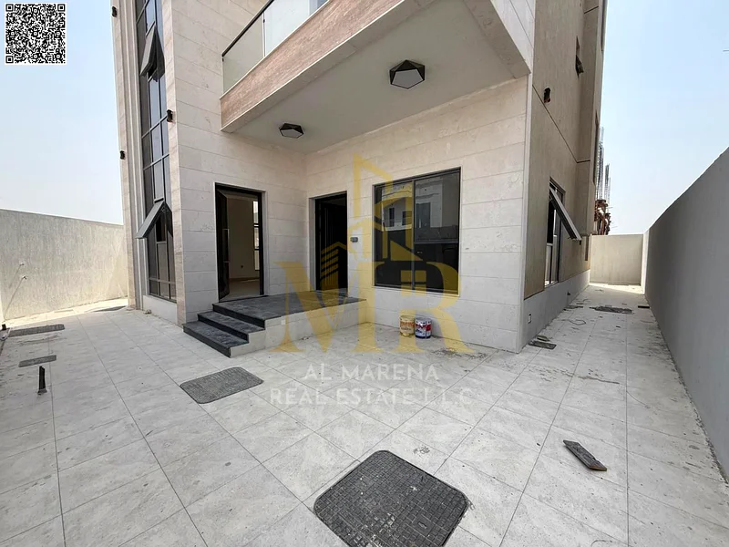 A villa with a price inclusive of registration and ownership fees on the main street, ready for occupancy in the most upscale areas of Ajman. Freehold63907256341890112